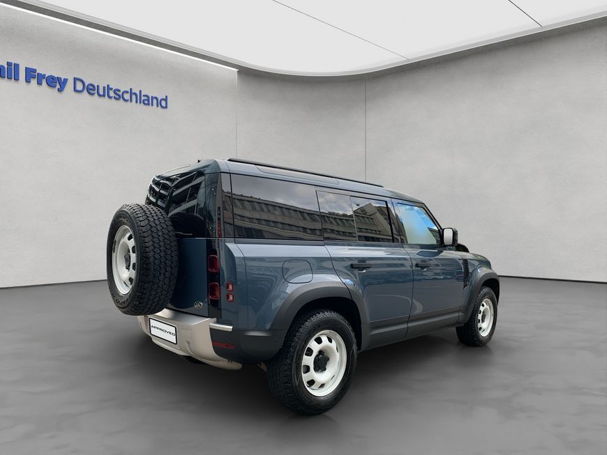 Land Rover Defender 2021