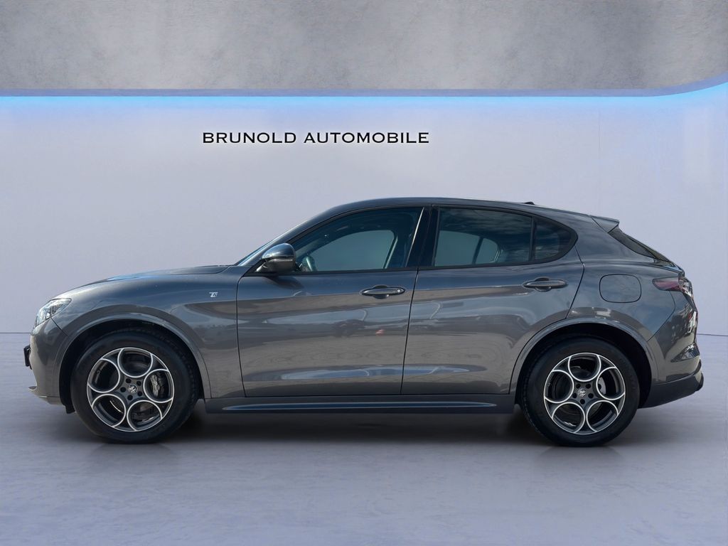 Alfa Romeo Stelvio 2023