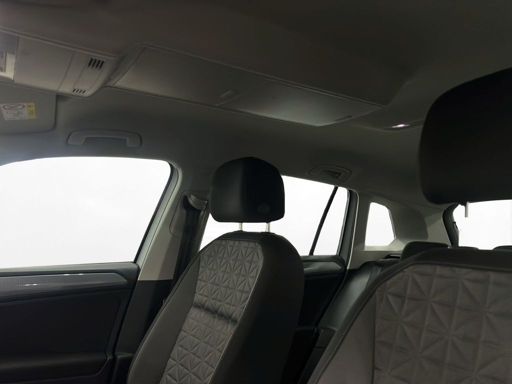 Volkswagen Tiguan 2021