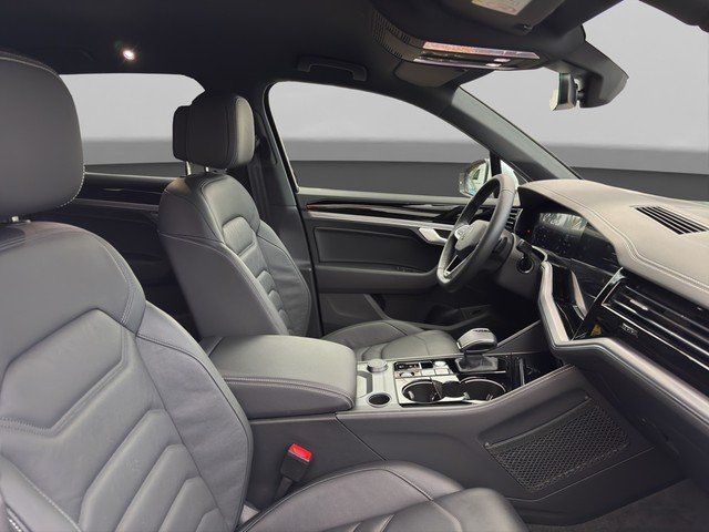 Volkswagen Touareg 2025