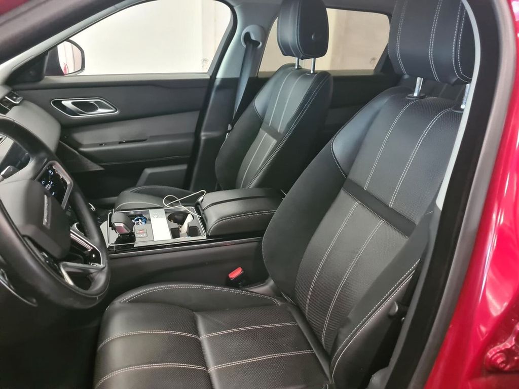 Land Rover Range Rover Velar 2021