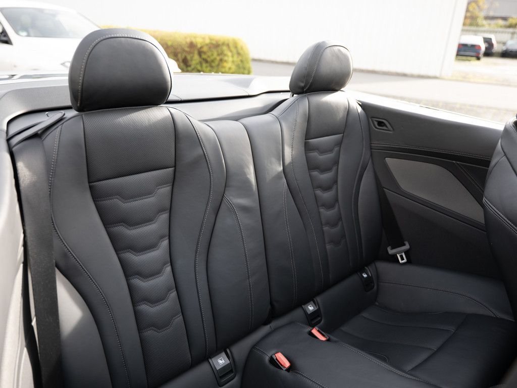 BMW 850 2025