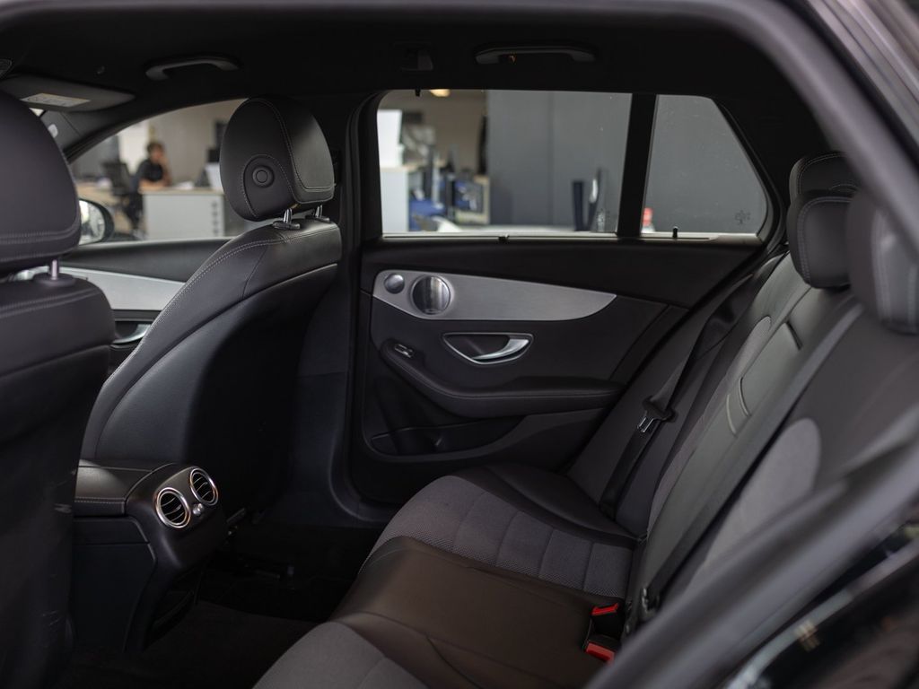 Mercedes-Benz C 300 2019