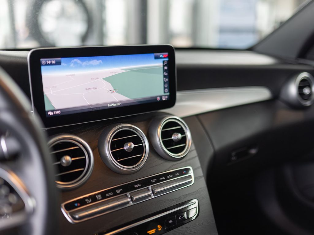 Mercedes-Benz C 300 2019