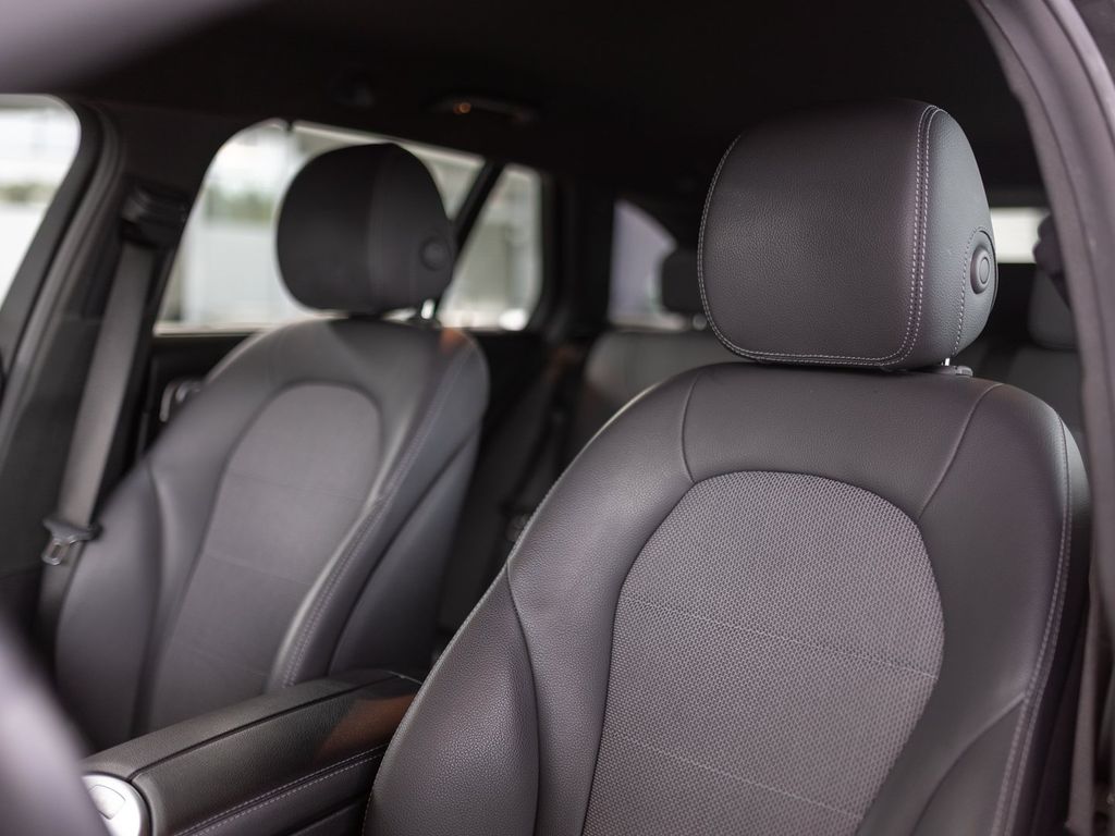 Mercedes-Benz C 300 2019