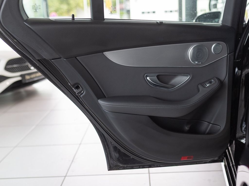 Mercedes-Benz C 300 2019