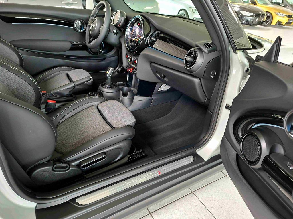 MINI Cooper S Cabrio 2022