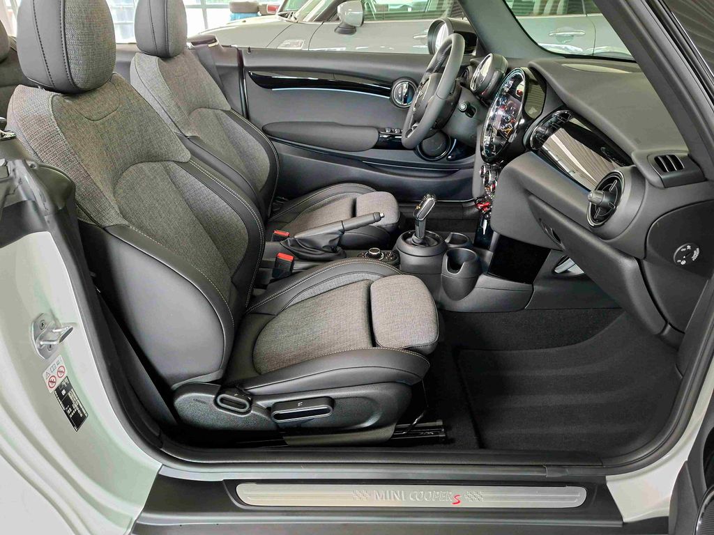 MINI Cooper S Cabrio 2022
