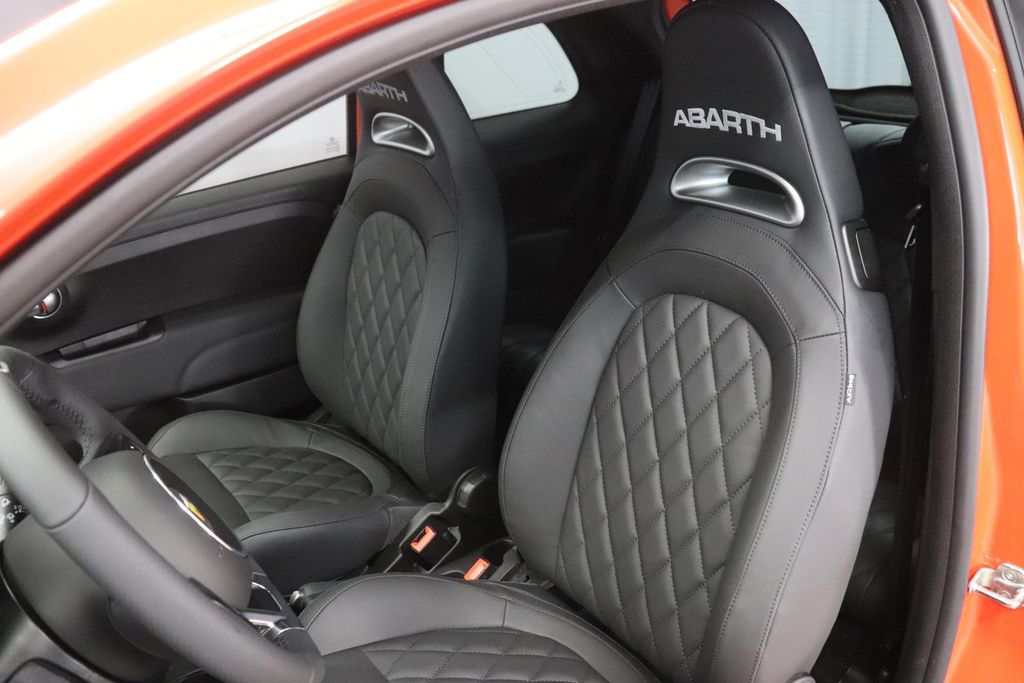 Abarth 595 2023