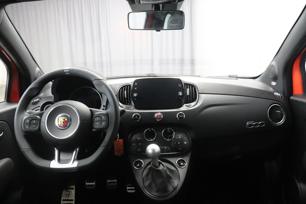 Abarth 595 2023