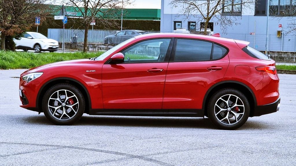 Alfa Romeo Stelvio 2020