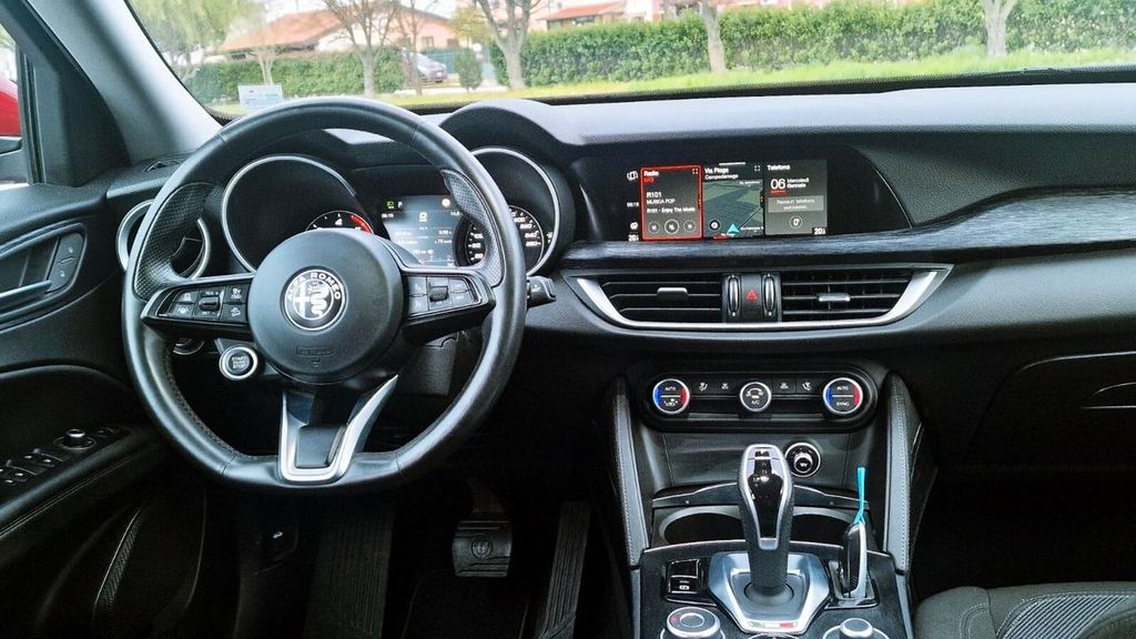 Alfa Romeo Stelvio 2020