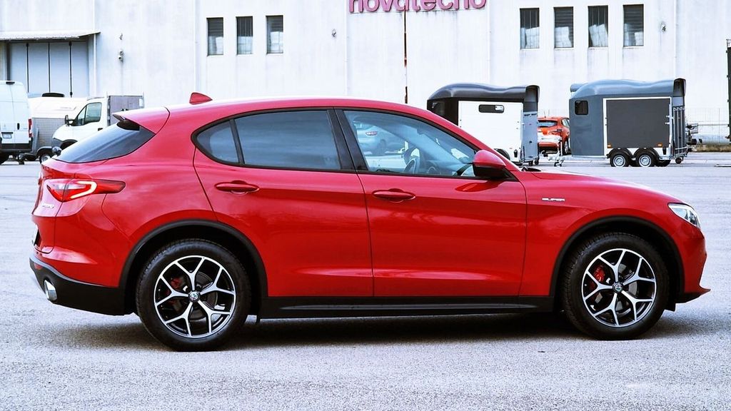 Alfa Romeo Stelvio 2020