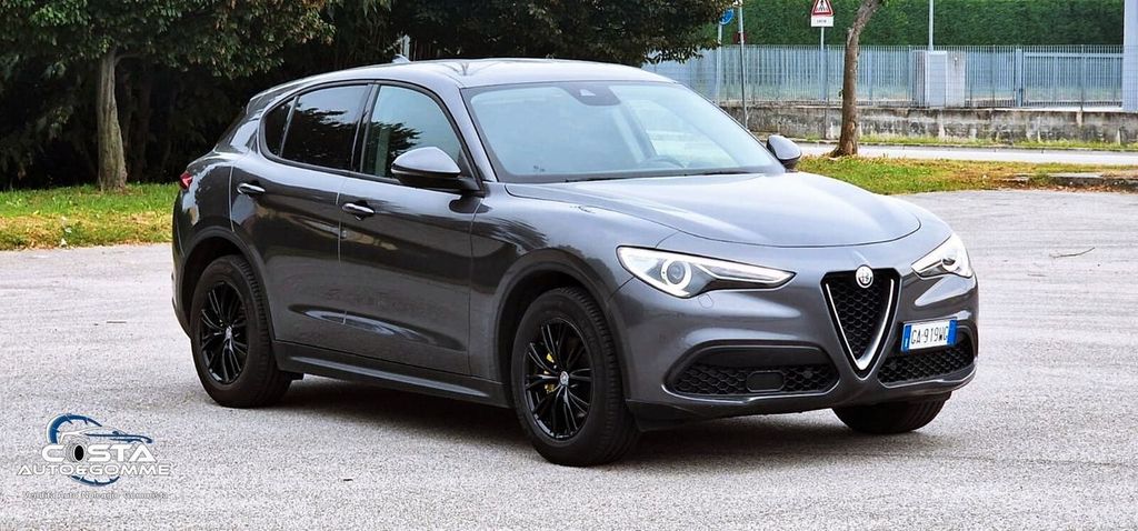 Alfa Romeo Stelvio 2020