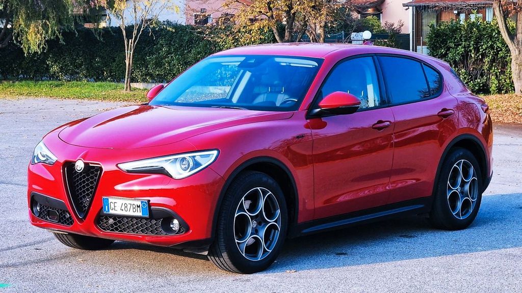 Alfa Romeo Stelvio 2021