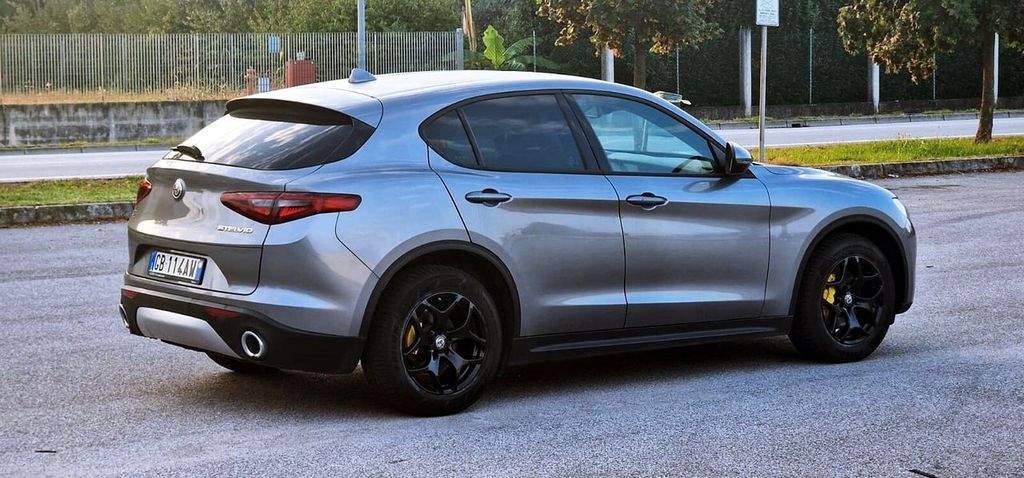 Alfa Romeo Stelvio 2020