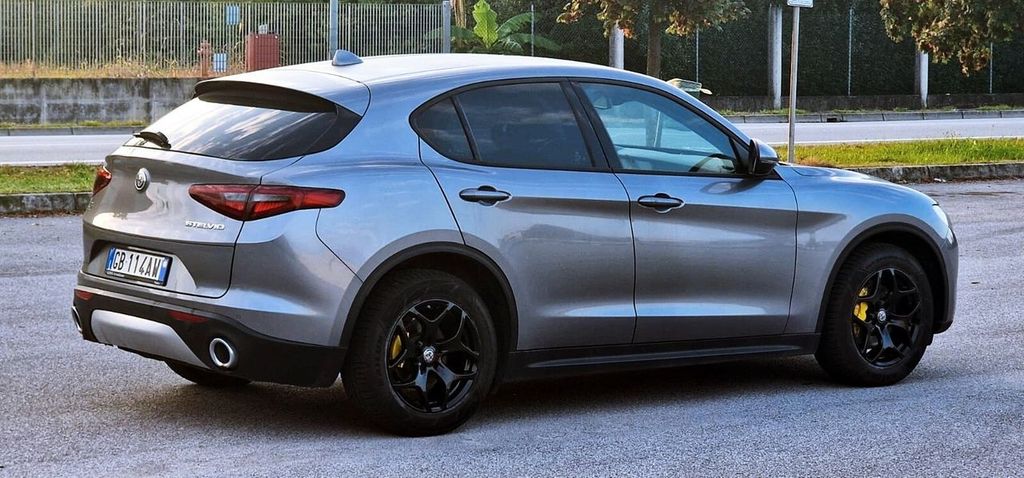 Alfa Romeo Stelvio 2020