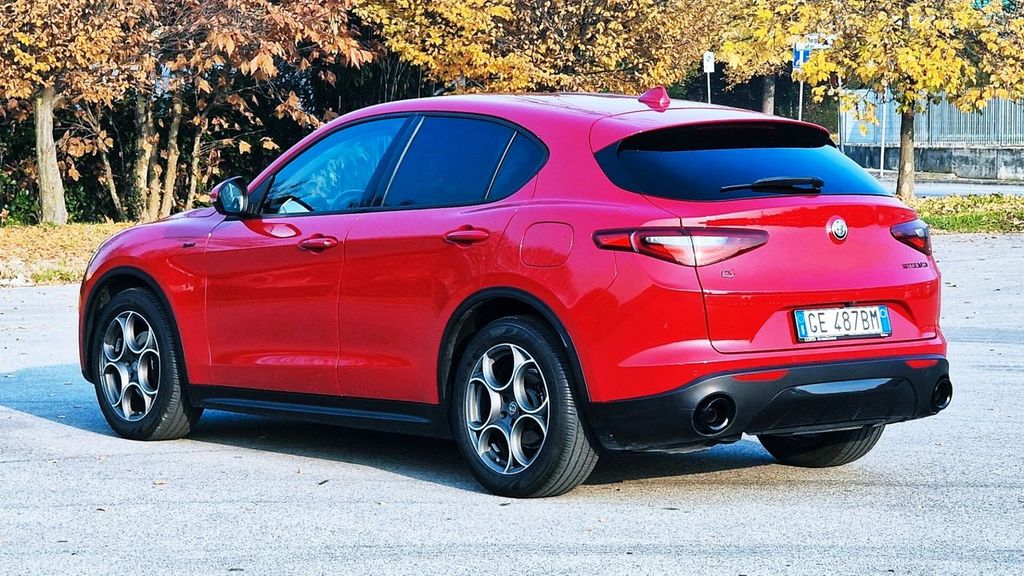 Alfa Romeo Stelvio 2021