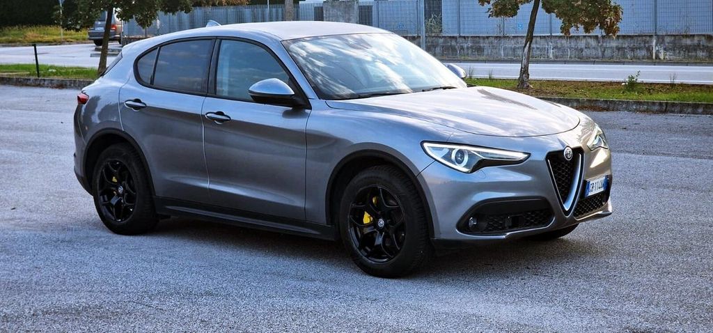 Alfa Romeo Stelvio 2020