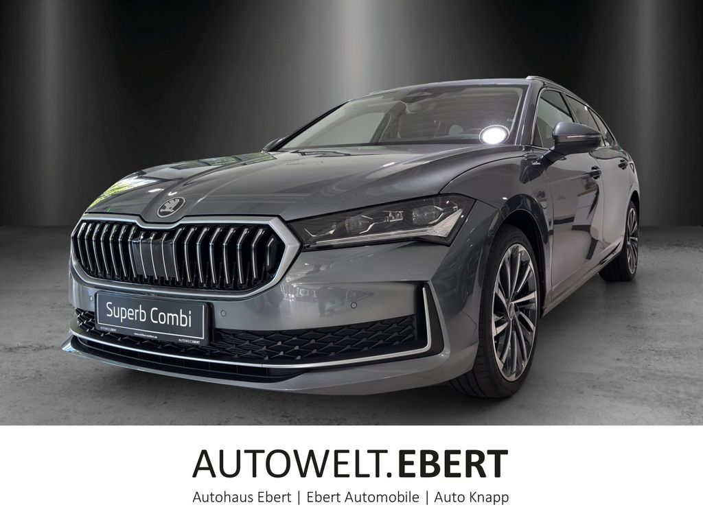 Skoda Superb 2025