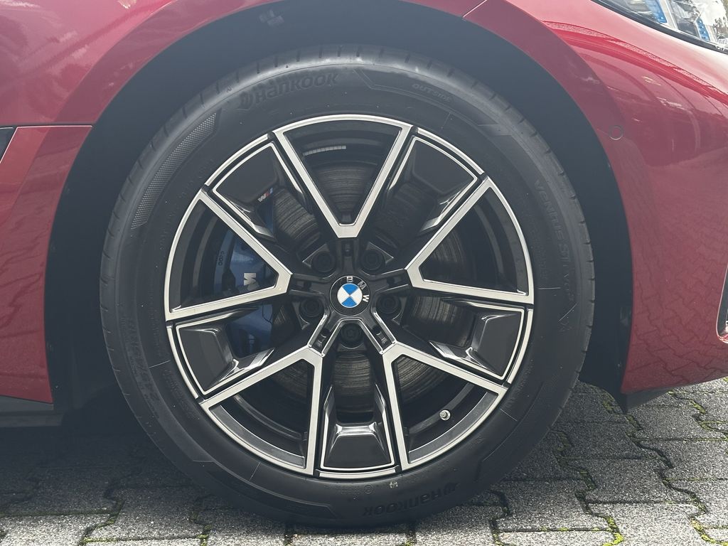 BMW i4 2024