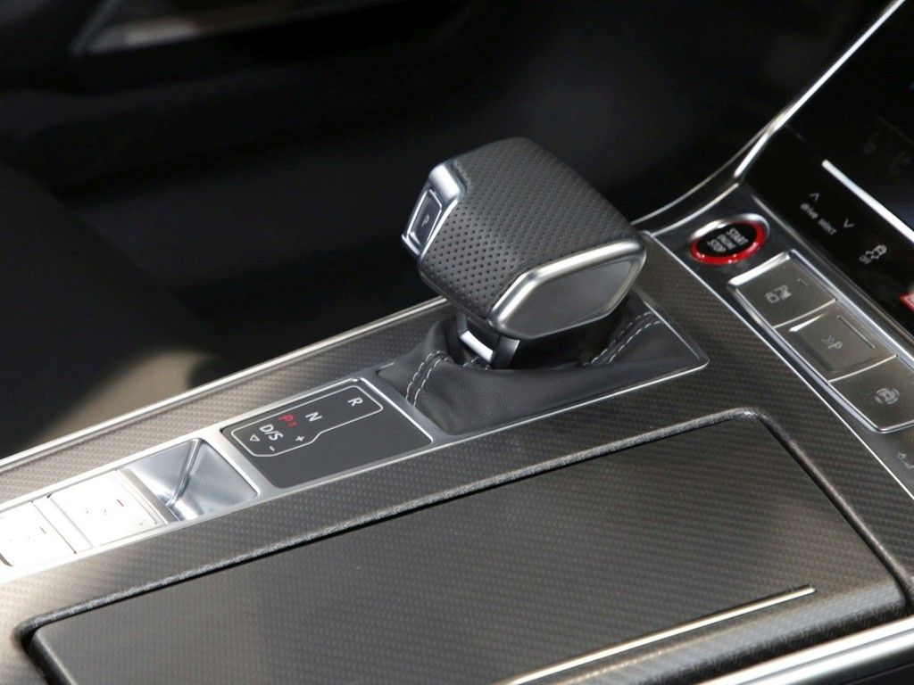 Audi RS6 2025
