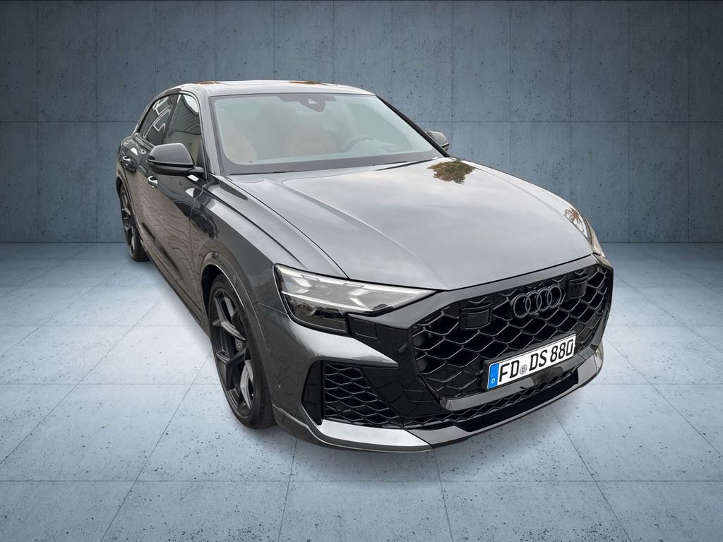 Audi RSQ8 2025