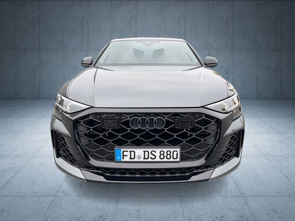 Audi RSQ8 2025
