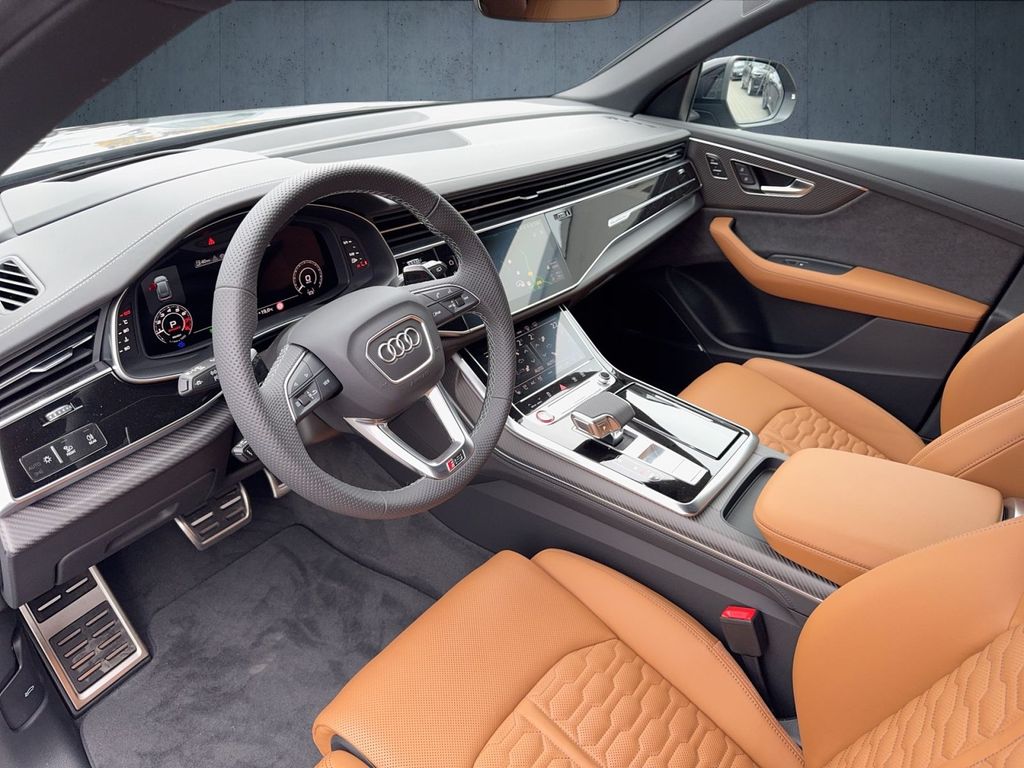 Audi RSQ8 2025