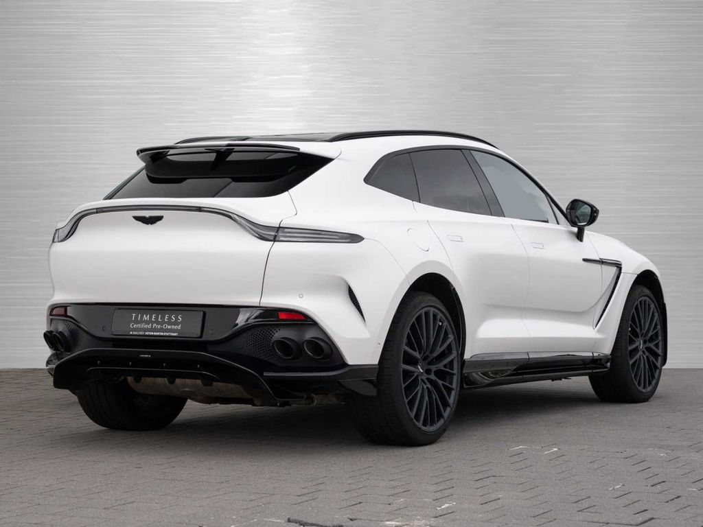 Aston Martin DBX 2023
