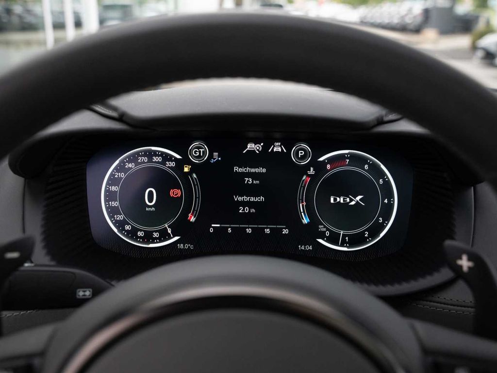 Aston Martin DBX 2023