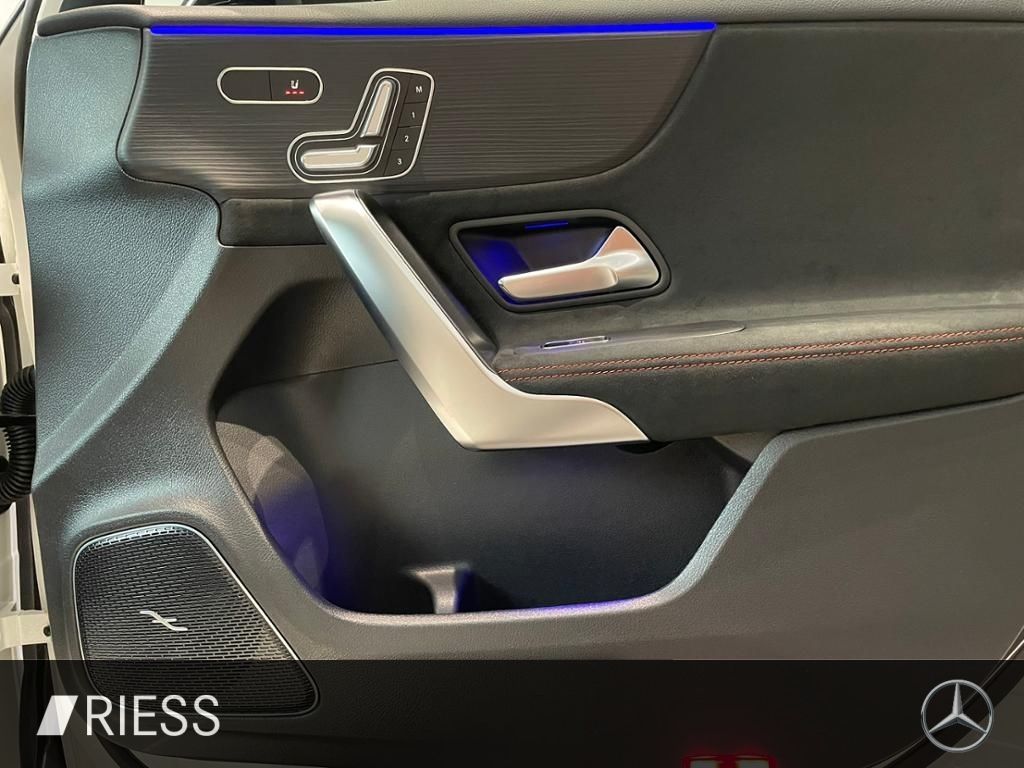 Mercedes-Benz A 250 2025