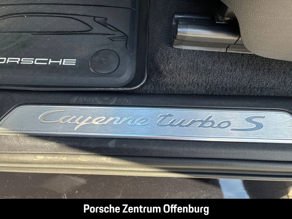 Porsche Cayenne 2020
