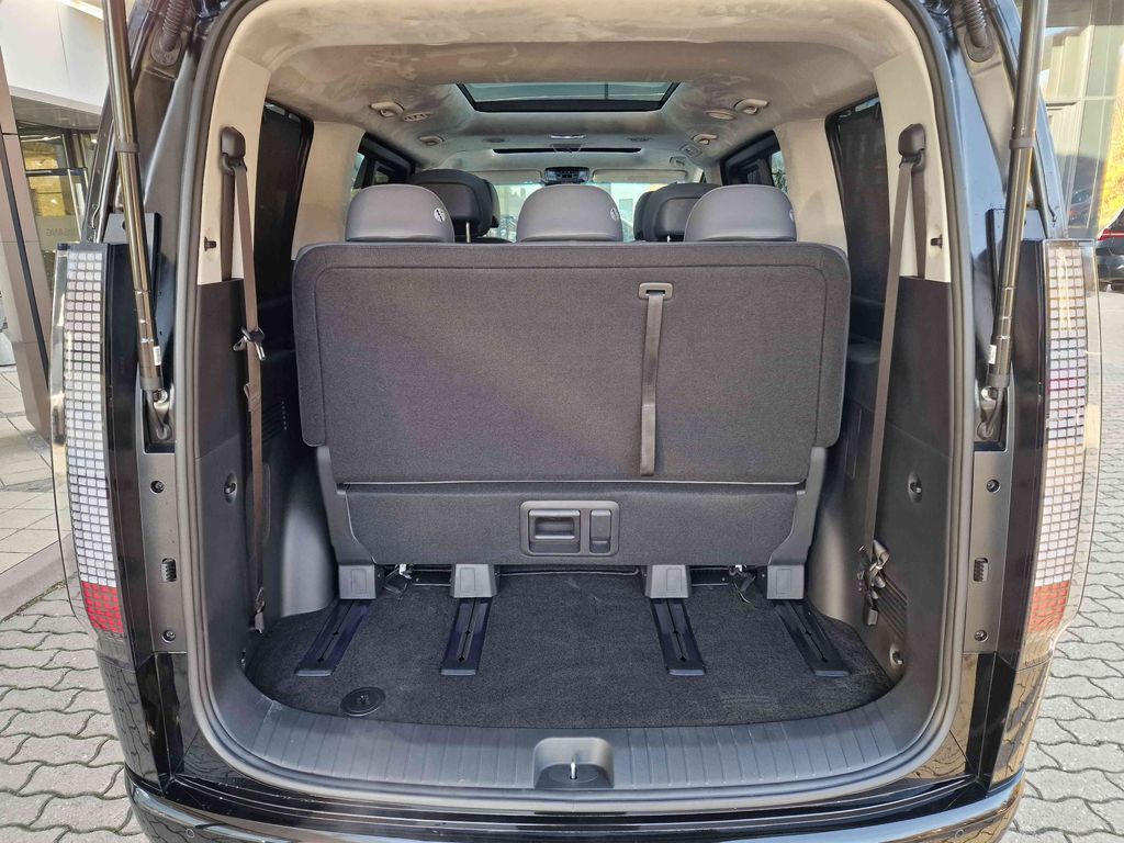 Hyundai STARIA 2025