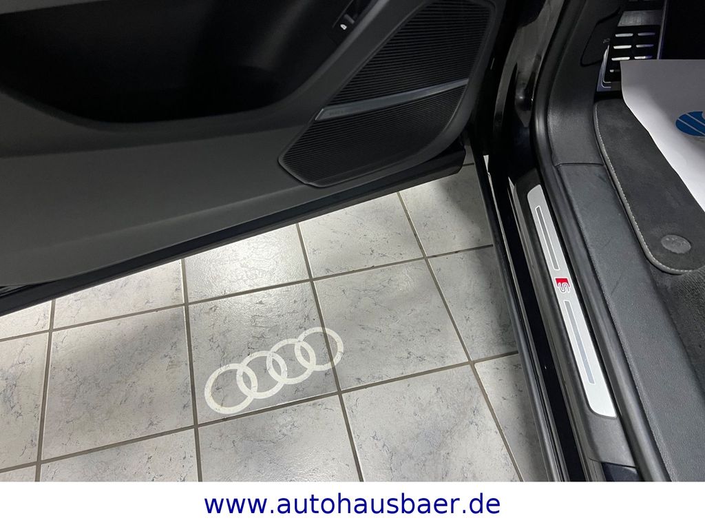 Audi SQ8 2019