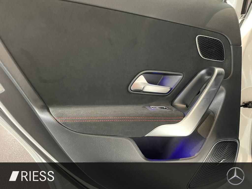 Mercedes-Benz A 250 2025