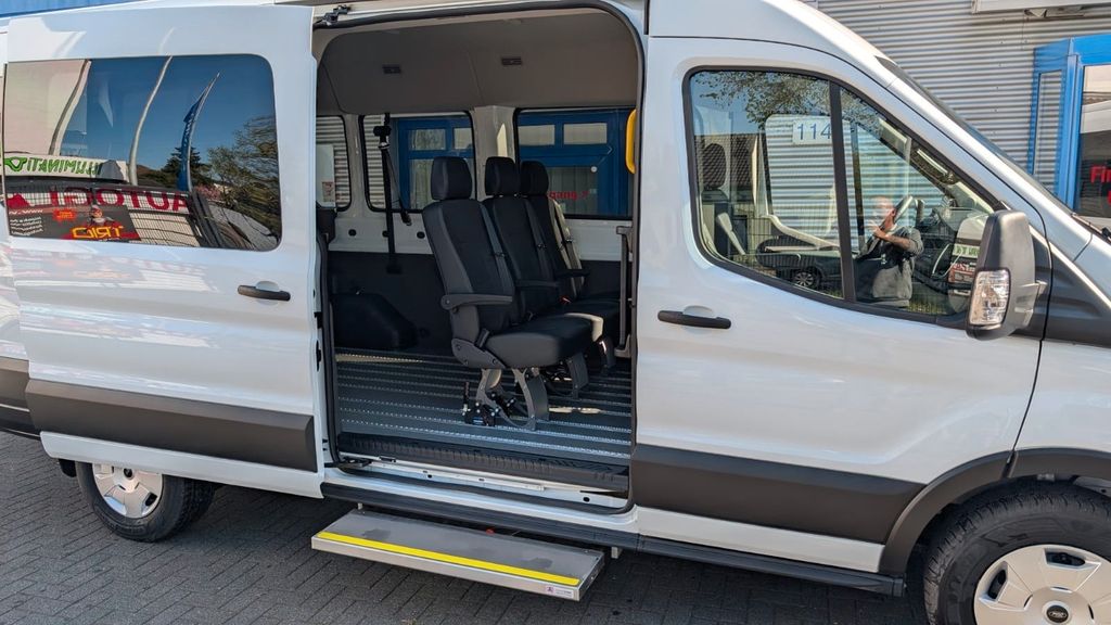 Ford Transit 2025