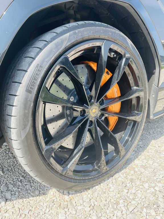 Lamborghini Urus 2018