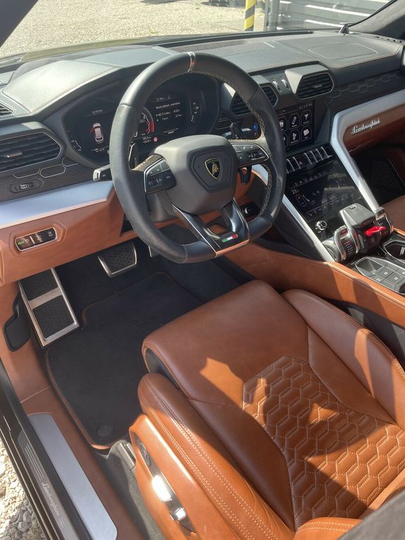 Lamborghini Urus 2018