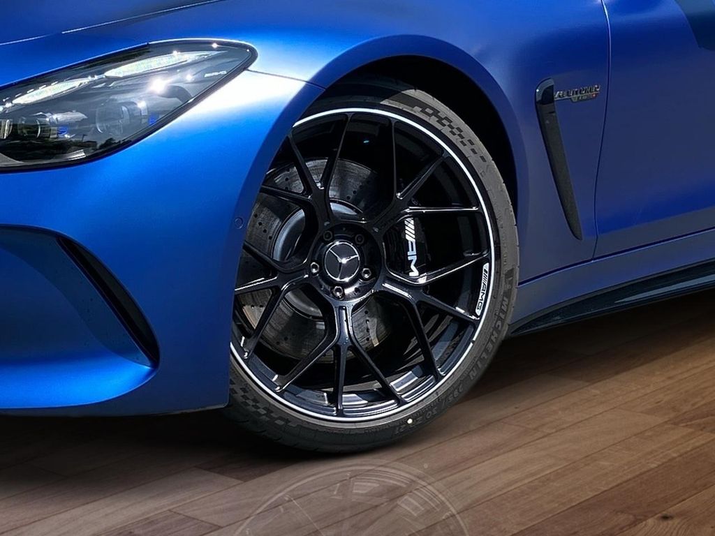 Mercedes-Benz AMG GT 2025