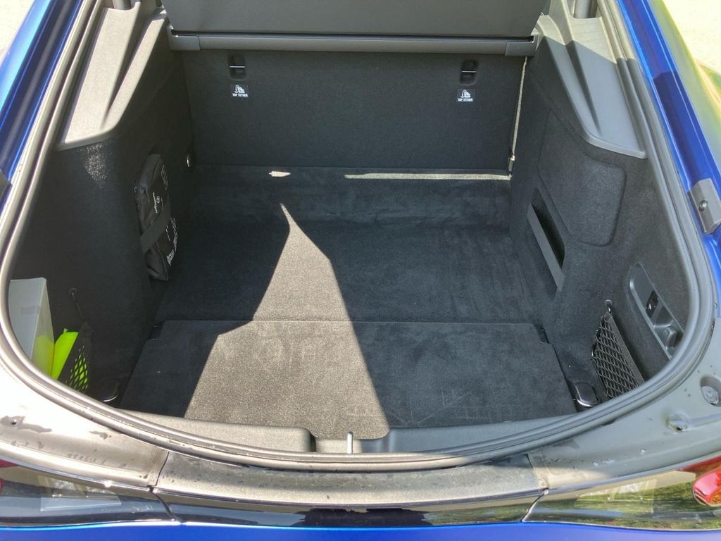 Mercedes-Benz AMG GT 2025