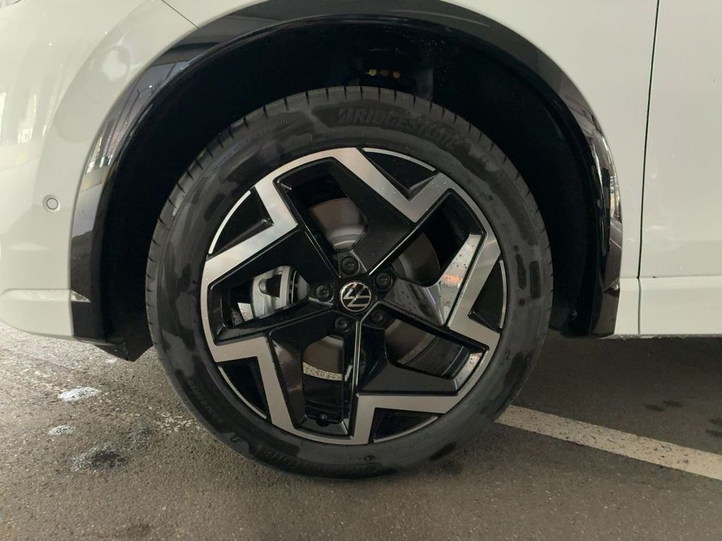 Volkswagen Tiguan 2025