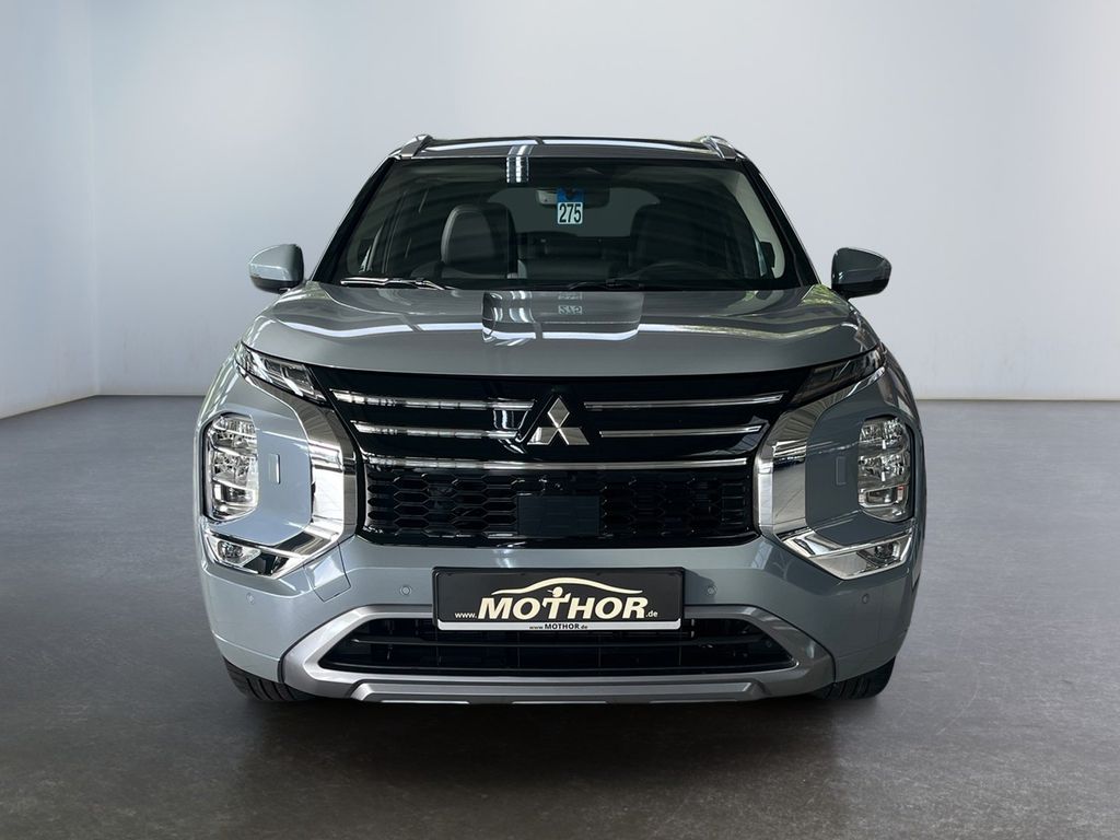 Mitsubishi Outlander 2025