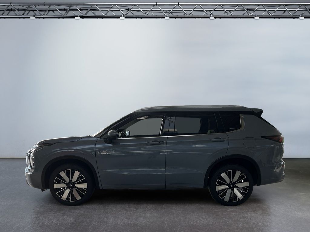 Mitsubishi Outlander 2025