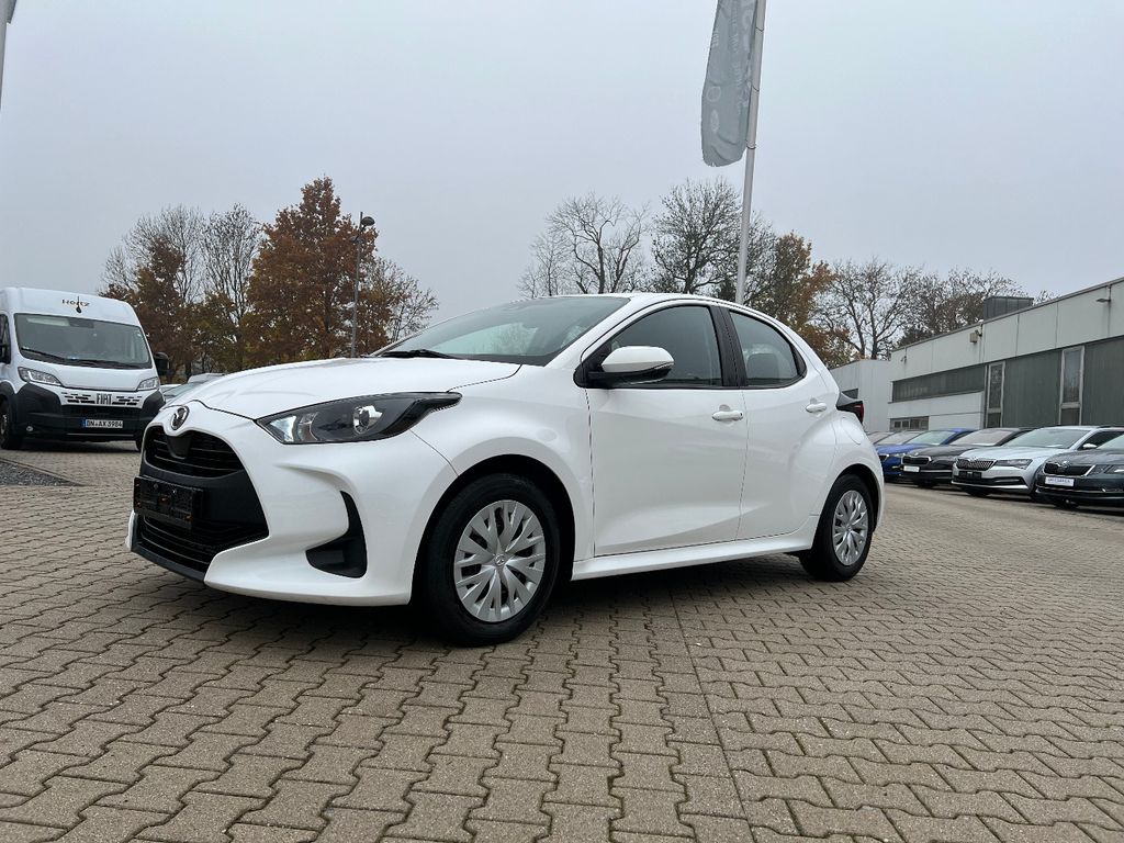 Mazda 2 2023