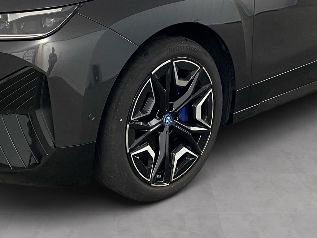 BMW iX 2022