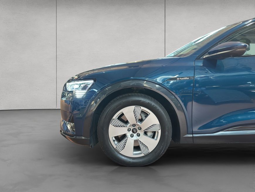 Audi e-tron 2021