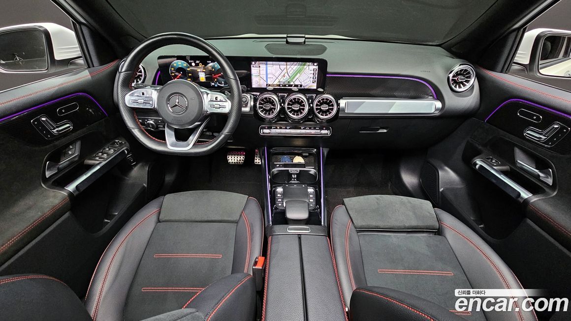 Mercedes-Benz GLB-Class 2023