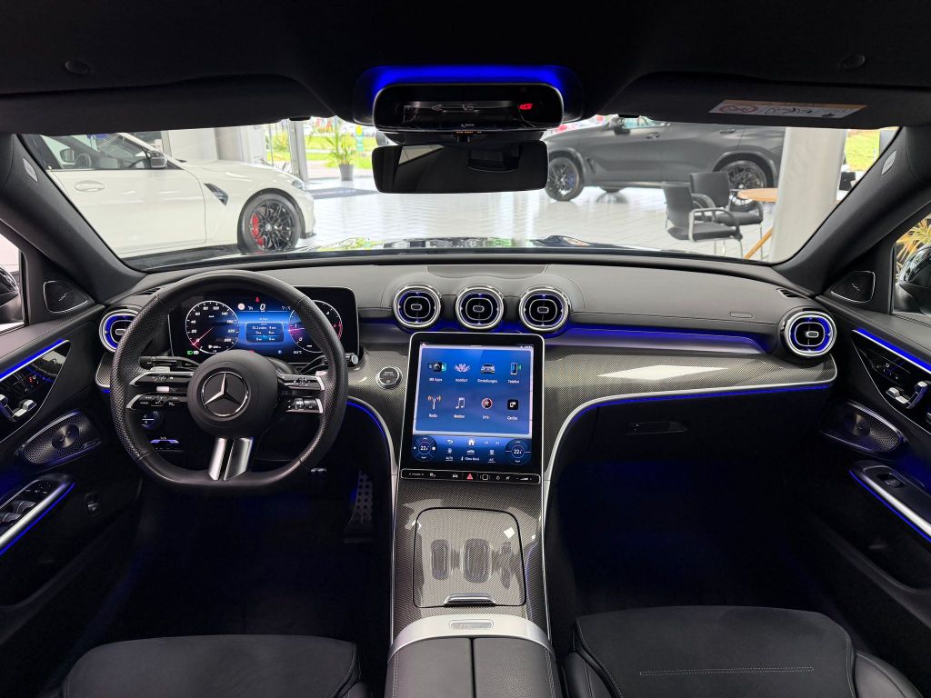 Mercedes-Benz C 300 2024