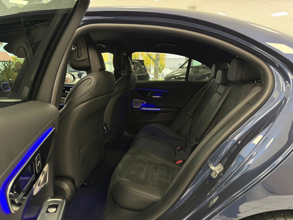 Mercedes-Benz C 300 2024